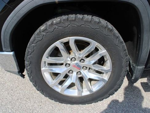 Used 2020 GMC Sierra 1500 SLT w/ SLT Premium Plus Package AWD/4WD image 9
