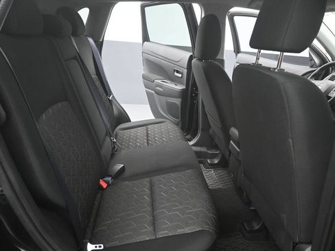 Used 2025 Mitsubishi Outlander Sport AWD image 23