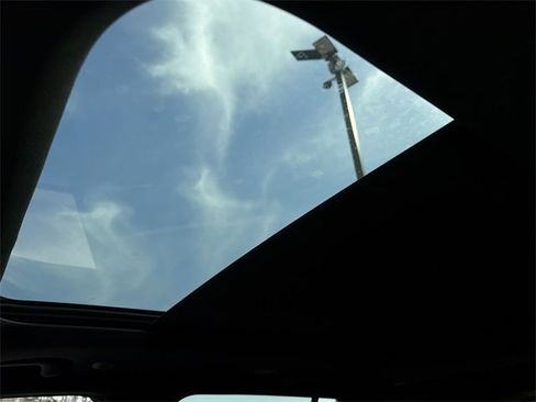 Used 2025 Jeep Grand Cherokee Summit image 25