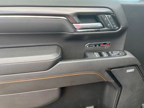 Used 2022 GMC Sierra 1500 AT4 w/ AT4 Preferred Package AWD/4WD image 15
