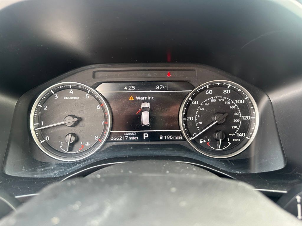 Used 2024 Mitsubishi Outlander SE AWD/4WD image 15