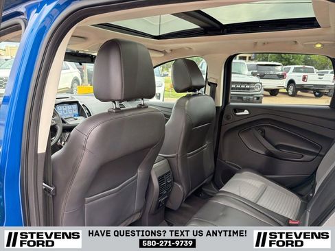 Used 2017 Ford Escape SE w/ Equipment Group 201A FWD image 37