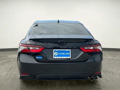 Used 2024 Toyota Camry SE w/ Convenience Package image 6