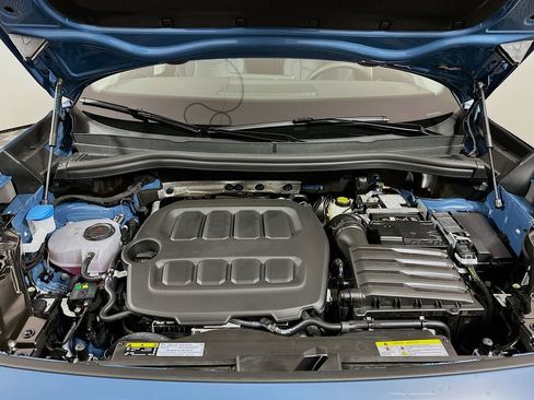 New 2026 Volkswagen Tiguan SE AWD/4WD image 6