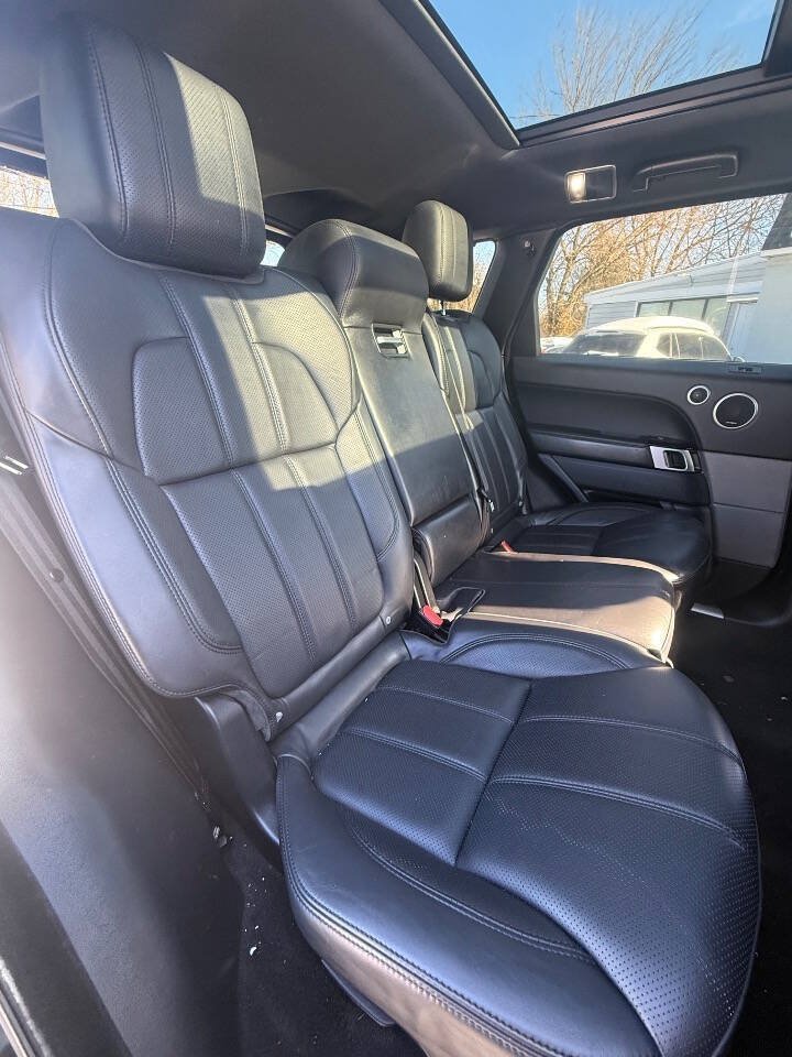 Used 2017 Land Rover Range Rover Sport HSE AWD/4WD image 40