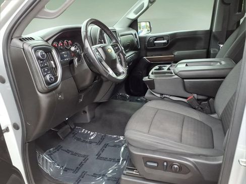 Used 2022 Chevrolet Silverado 1500 LT AWD/4WD image 11