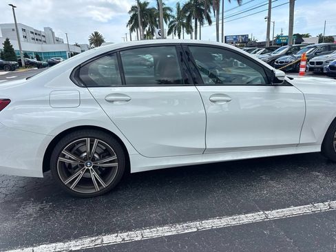 Used 2023 BMW 330i Sedan w/ Driving Assistance Package RWD image 9