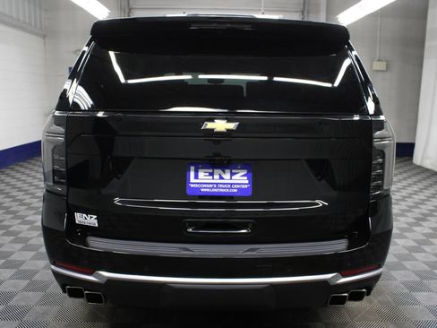 Used 2025 Chevrolet Tahoe High Country AWD/4WD image 49