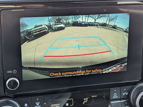 Used 2024 Toyota Highlander XSE image 19