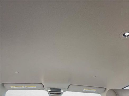 Used 2023 Honda HR-V LX image 13