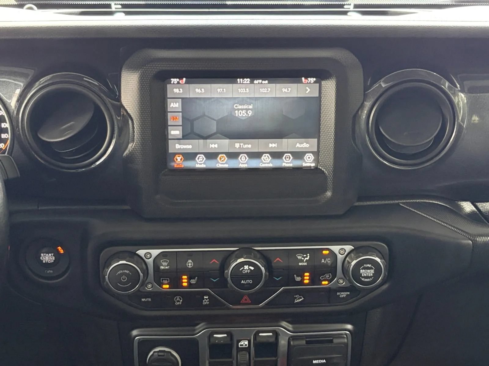 Used 2020 Jeep Wrangler Unlimited Sport AWD/4WD image 23