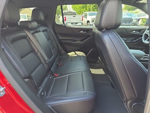 Used 2026 Chevrolet Equinox LT w/ Convenience Package II AWD/4WD image 28