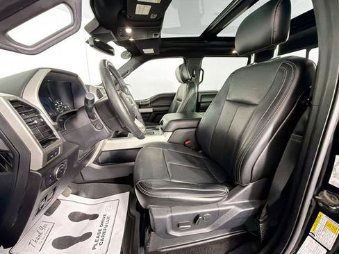 Used 2018 Ford F150 Lariat w/ Equipment Group 502A Luxury AWD/4WD image 21