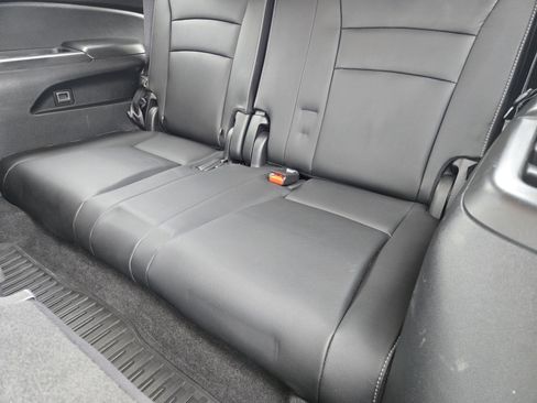 Used 2021 Honda Pilot Special Edition image 9