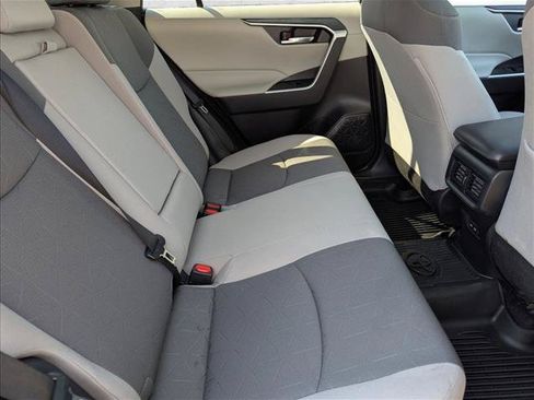 Used 2022 Toyota RAV4 XLE w/ Convenience Package AWD/4WD image 20