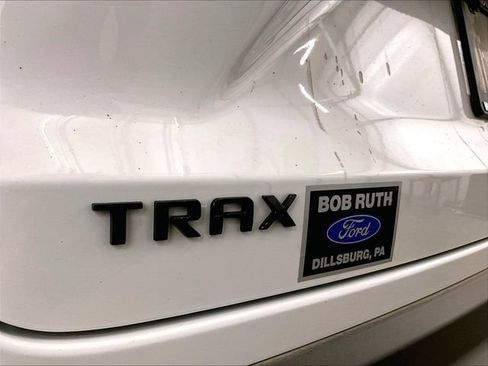 Used 2025 Chevrolet Trax RS w/ Driver Confidence Package FWD image 13