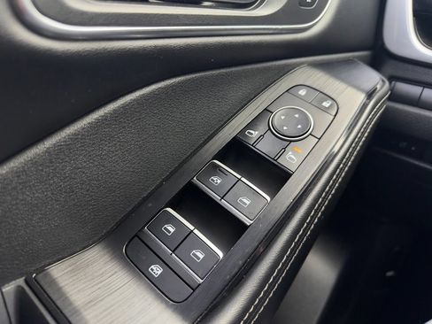 Used 2021 Nissan Rogue Platinum AWD/4WD image 12