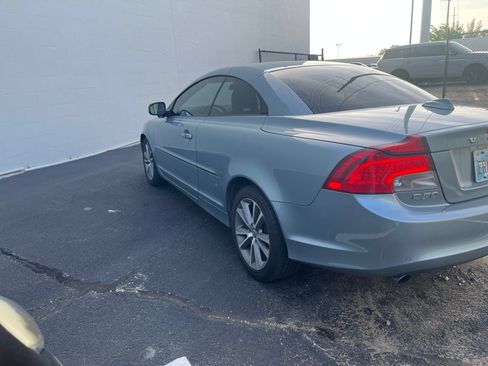 Used 2013 Volvo C70 T5 w/ Climate Pkg FWD image 2