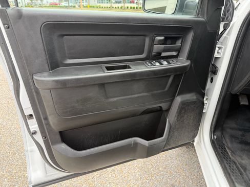 Used 2019 RAM 1500 Tradesman RWD image 28