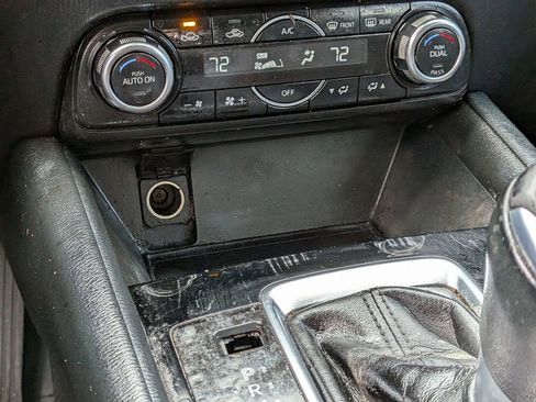 Used 2017 MAZDA CX-5 Touring w/ Preferred Equipment Package image 26