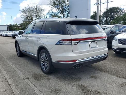 Certified 2024 Lincoln Aviator Reserve image 4