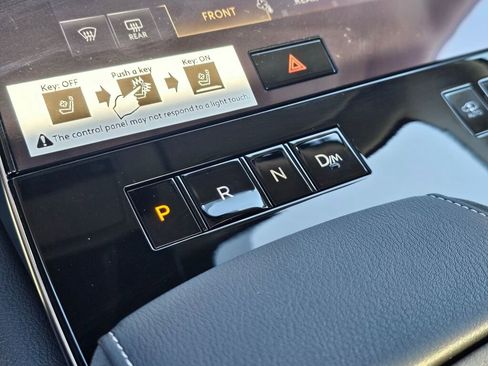 New 2025 INFINITI QX80 Luxe image 34