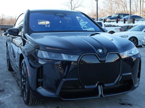 New 2026 BMW iX xDrive60 w/ M Sport Package image 14