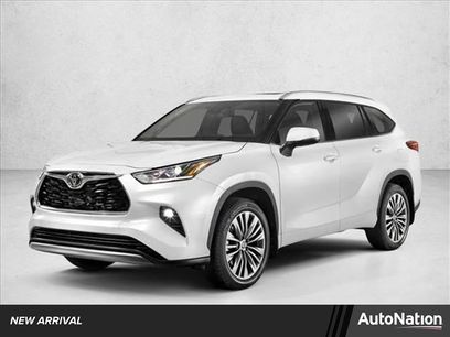 Used 2023 Toyota Highlander Limited