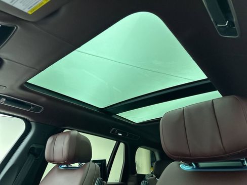 New 2026 Land Rover Range Rover Long Wheelbase Autobiography image 20