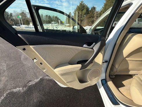 Used 2013 Acura TSX Sedan image 30