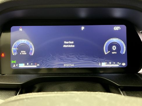 Used 2023 Jeep Grand Cherokee L Laredo AWD/4WD image 9