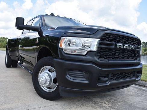 Used 2020 RAM 3500 Tradesman RWD image 1