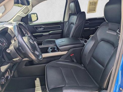 Used 2022 RAM 1500 Laramie AWD/4WD image 10