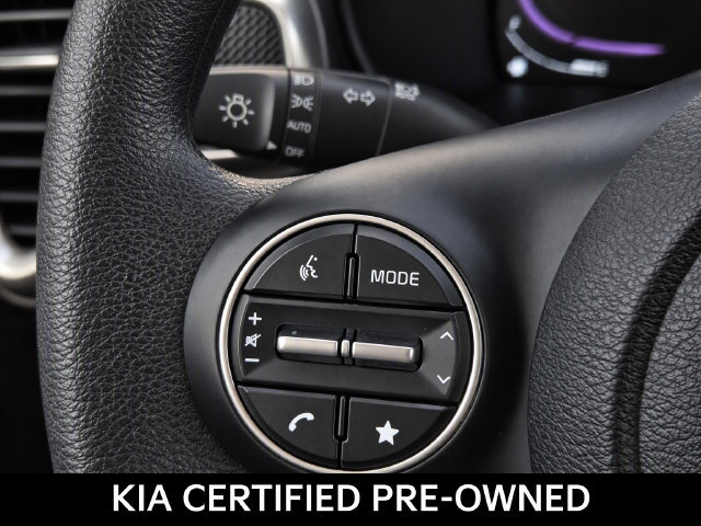 Certified 2025 Kia Soul LX w/ LX Technology Package FWD image 28