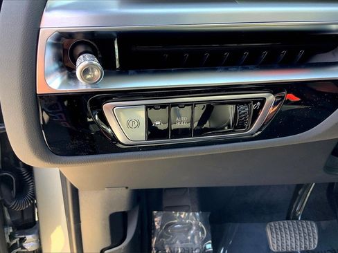 New 2025 Cadillac Lyriq Luxury image 20