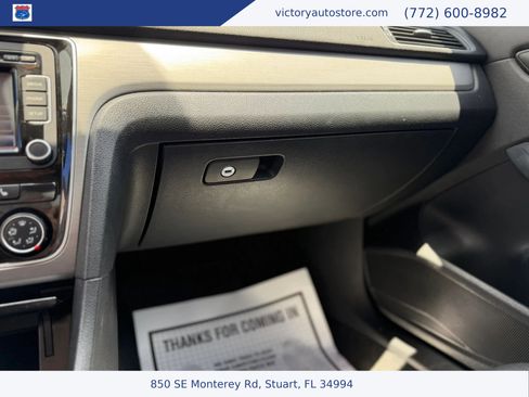 Used 2014 Volkswagen Passat 2.5 SE FWD image 31
