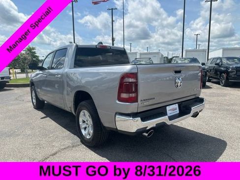 Used 2024 RAM 1500 Laramie AWD/4WD image 5
