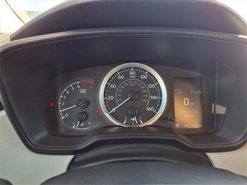 Used 2022 Toyota Corolla LE image 70