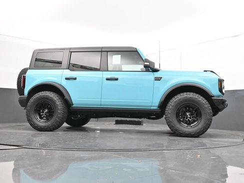 New 2025 Ford Bronco Badlands AWD/4WD image 38