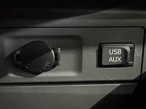 Used 2013 Toyota Prius V Five image 15