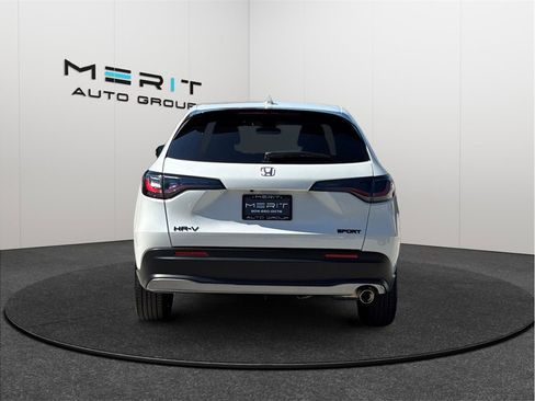 Used 2026 Honda HR-V Sport image 8