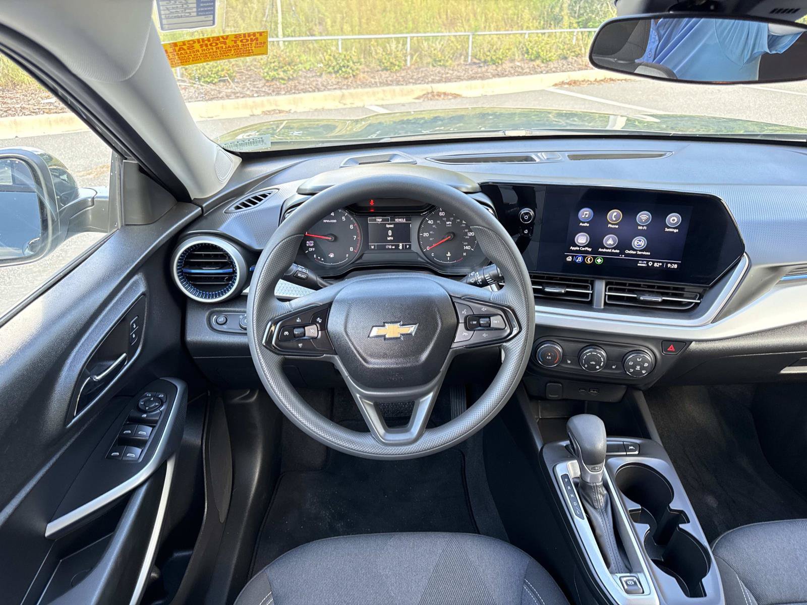 Used 2026 Chevrolet Trax LS w/ LS Convenience Package FWD image 13