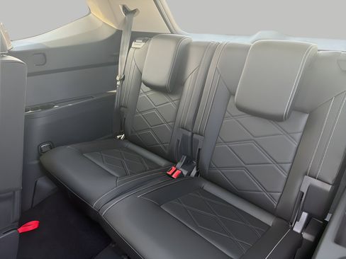 New 2025 Volkswagen Atlas SE AWD/4WD image 26