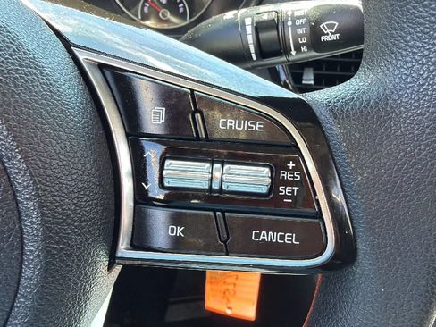 Used 2020 Kia Optima LX FWD image 11