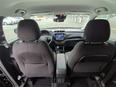 Used 2023 Chevrolet TrailBlazer LT w/ Convenience Package image 20