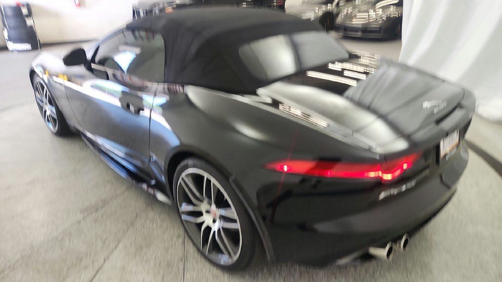 Used 2017 Jaguar F-TYPE R AWD/4WD image 44