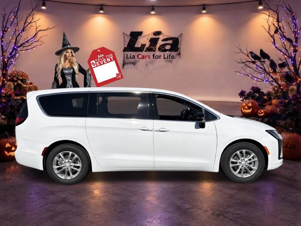 New 2027 Chrysler Pacifica Select FWD image 2