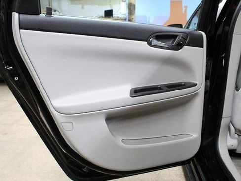 Used 2016 Chevrolet Impala Limited LS image 13