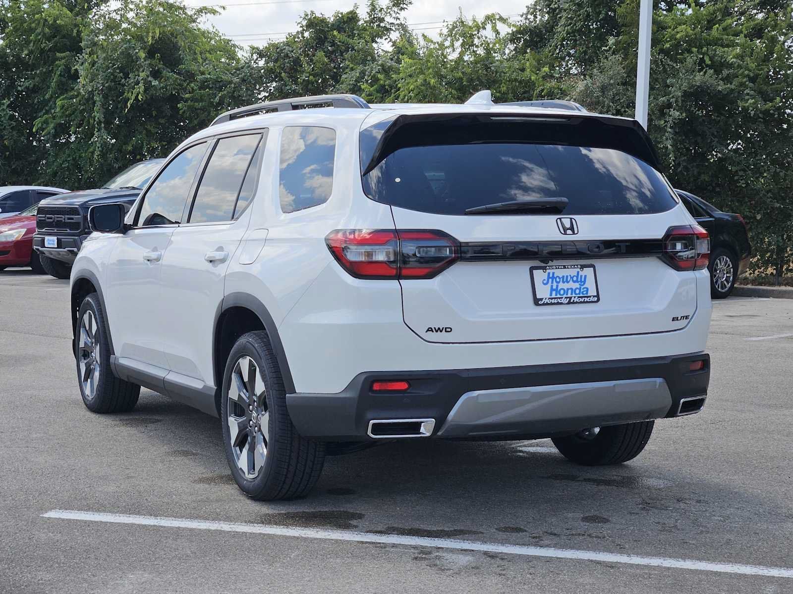New 2026 Honda Pilot Elite image 5