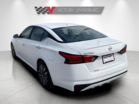 Used 2025 Nissan Altima 2.5 SV image 6